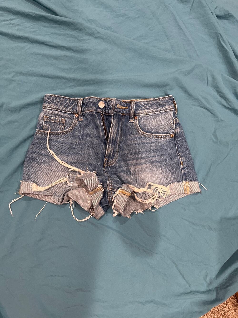 PacSun Women’s Mom Jean Shorts Size 25 High Rise Distressed Frayed Hem Denim